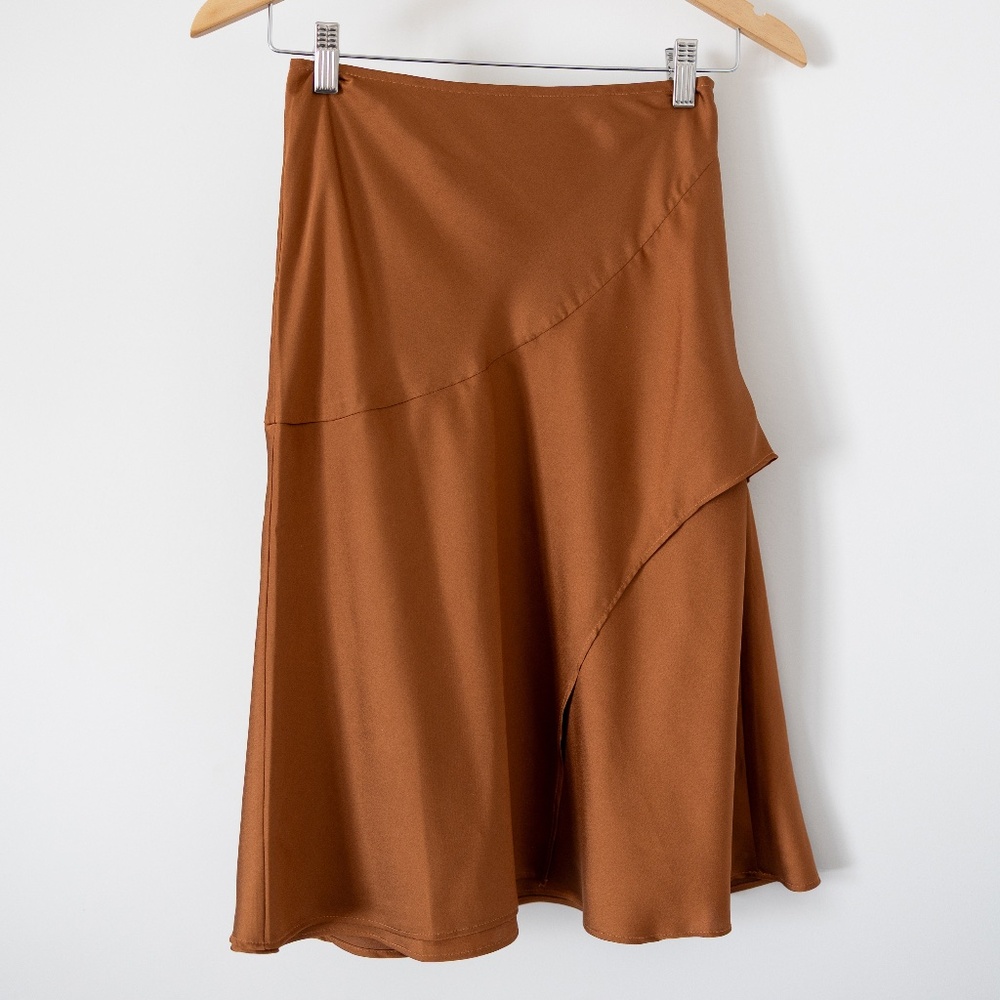 Rust Satin Mini skirt NWT